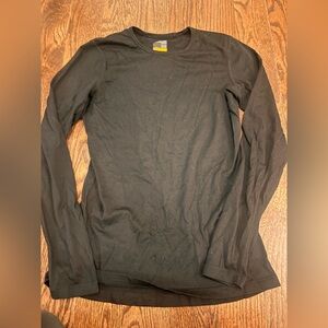 Icebreaker 200 Black Long Sleeve Women’s Baselayer size small